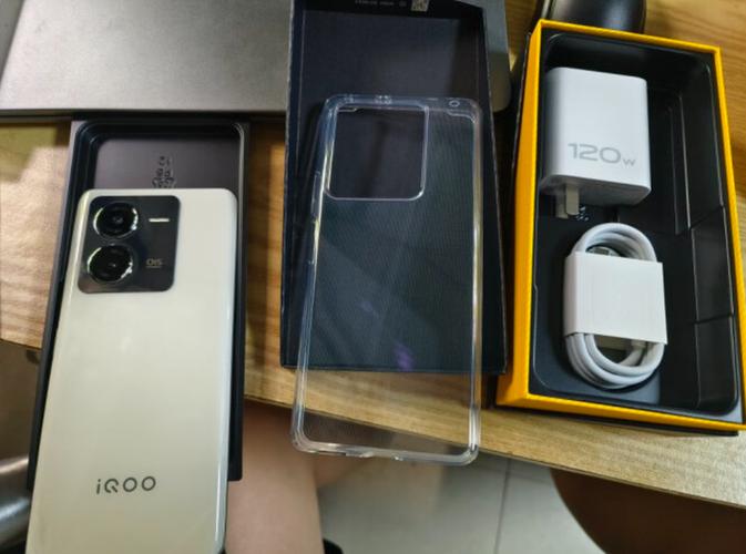iqooz8电池更换视频缩略图