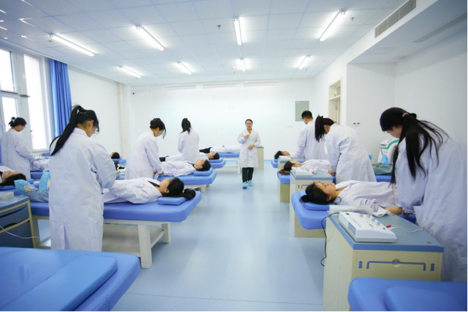 齐鲁中医函授大学图标