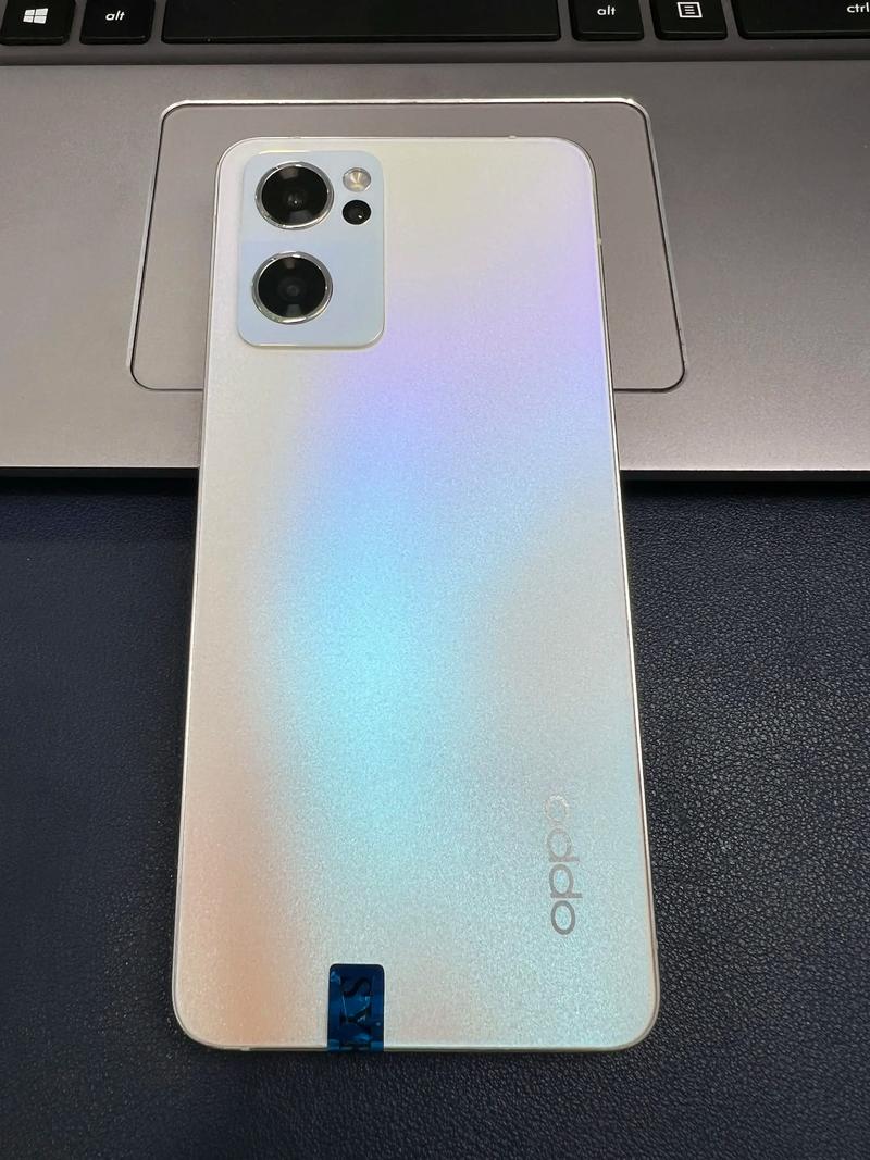 OPPO Reno7