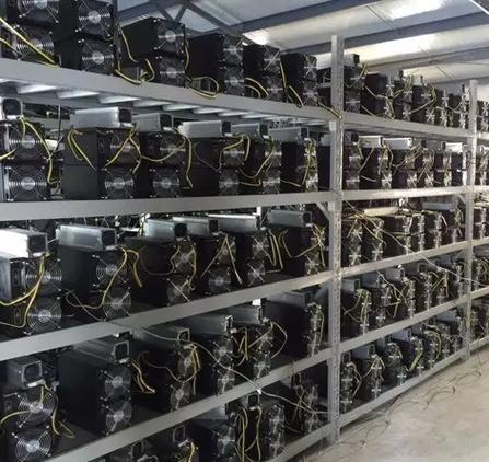 投资比特币矿机赚钱吗游戏截图
