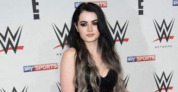 wwe佩奇无删减完整版