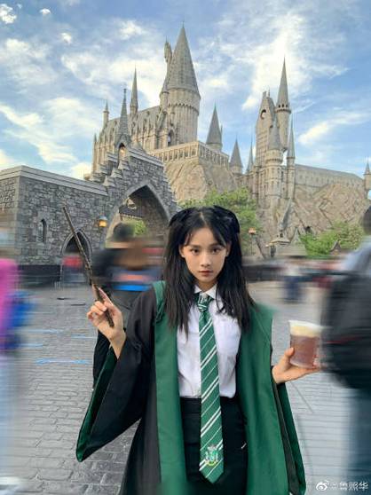 hp霍格沃茨的东方少女缩略图