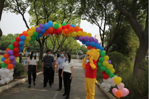 手链和手表同戴一个手好嘛图标