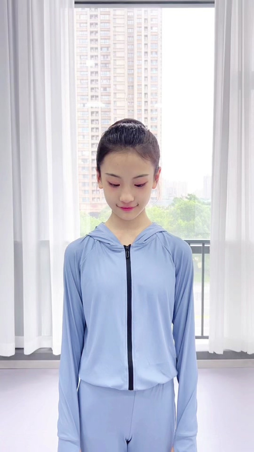 小豆苗儿的舞蹈视频缩略图