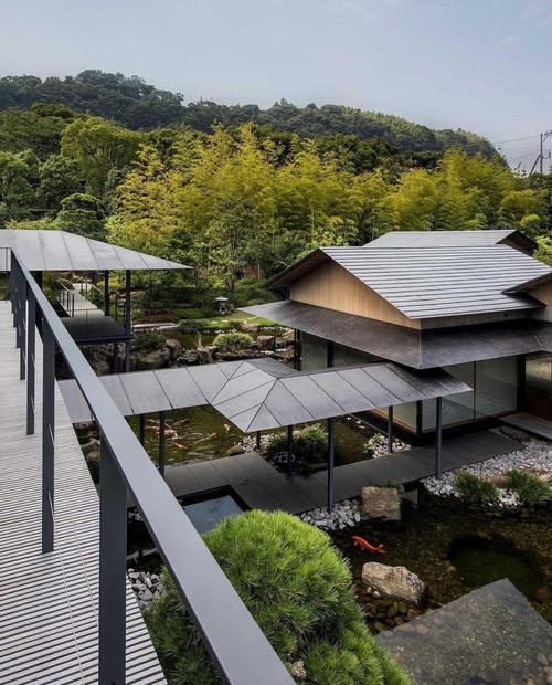 樱花校园模拟器在樱花小岛做房子游戏截图