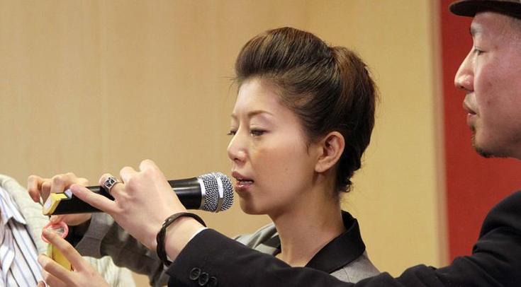 秋月杏奈红音萤谁更火缩略图