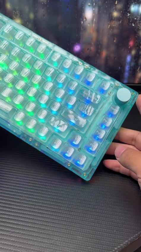 手机键盘透明度怎么设置