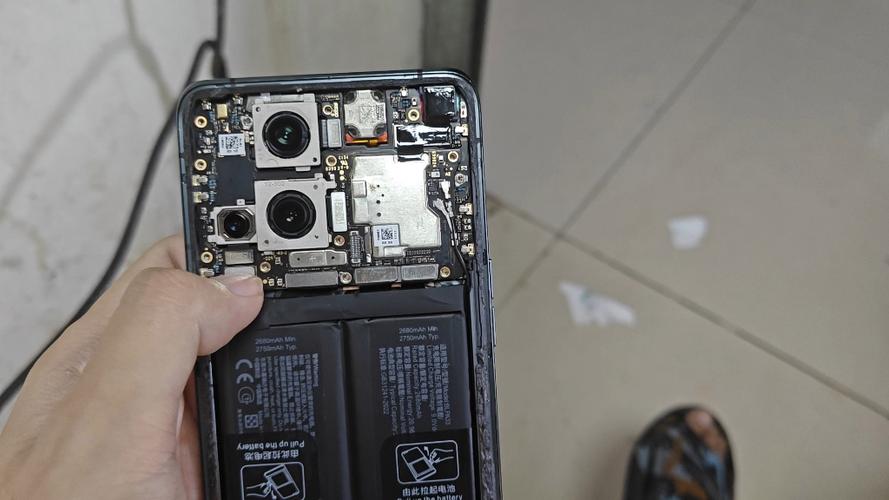 一加ace3电池能换吗缩略图