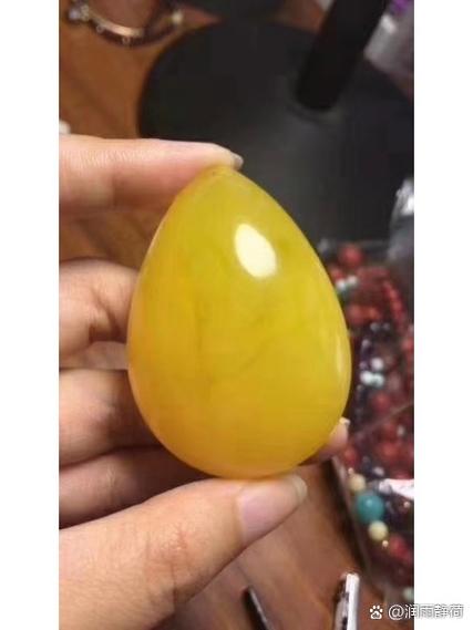 检测蜜蜡最简单的方法