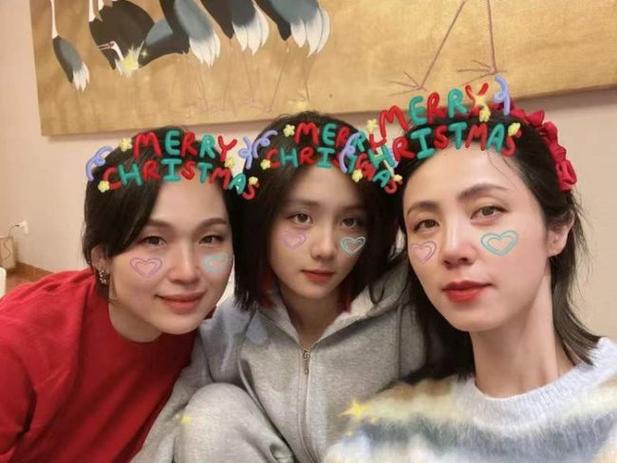 孙莉黄磊二女儿多妹颜值缩略图
