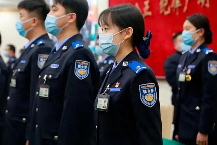 特警辅警是铁饭碗吗游戏截图