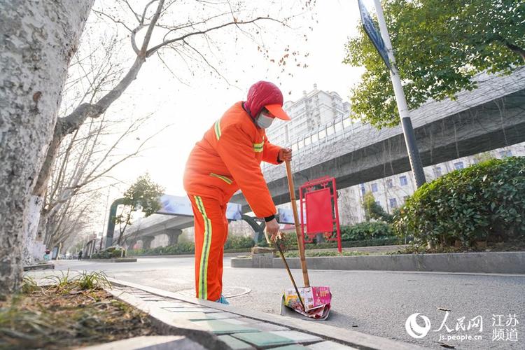 禁止随地大小便警示牌