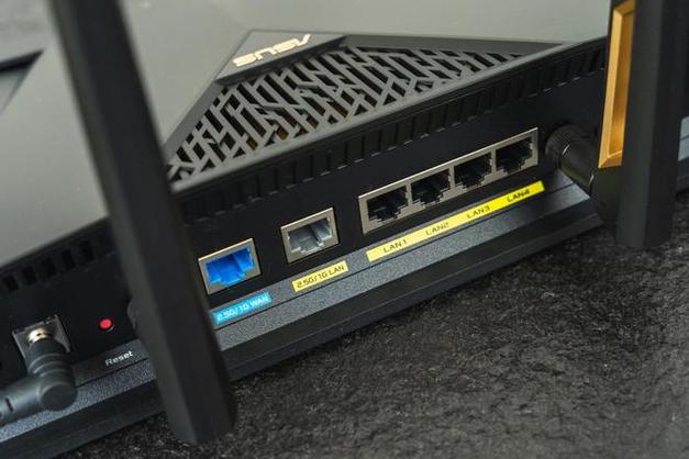 华硕路由器组网游戏截图