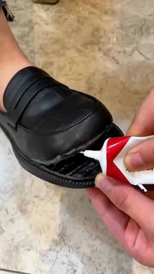 鞋开胶了用什么胶水粘最好缩略图