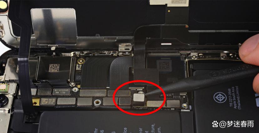 iphone底部螺丝滑牙游戏截图