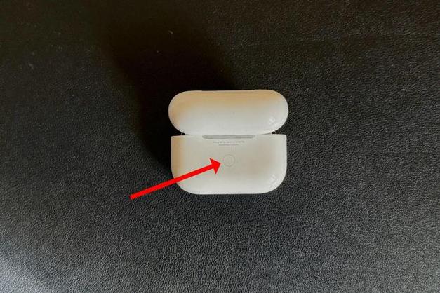 airpods pro可以连两个设备吗