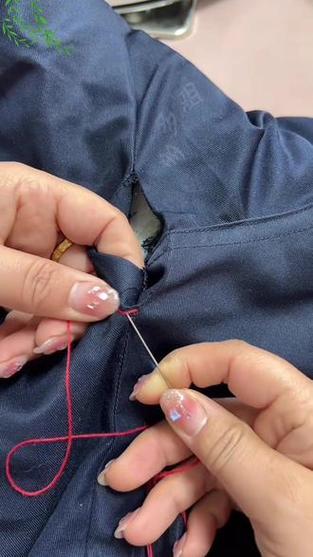 衣服破了一个洞,怎么缝看不出痕迹缩略图