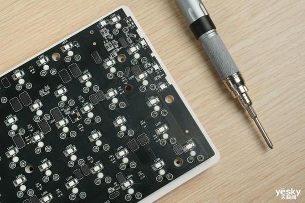 雷柏v500pro拆解教程