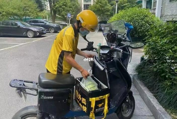 送外卖需要租车吗缩略图