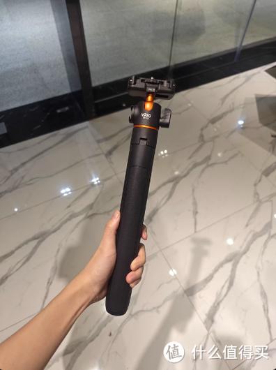 三脚架自拍杆使用教程缩略图