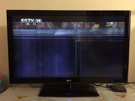 电视机亮度很暗很暗哪里坏了无删减版游戏截图
