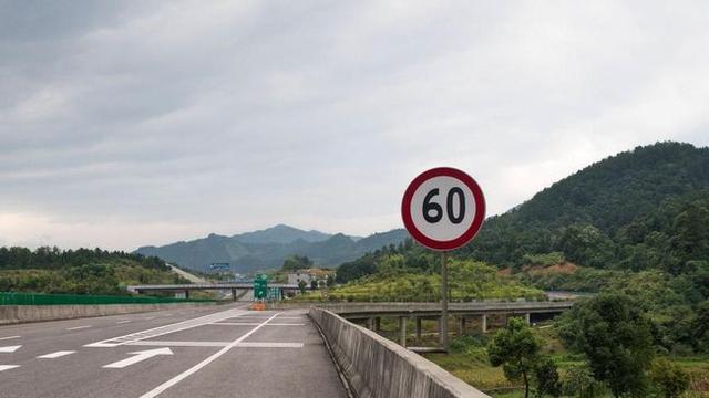 免费wifi上网图标