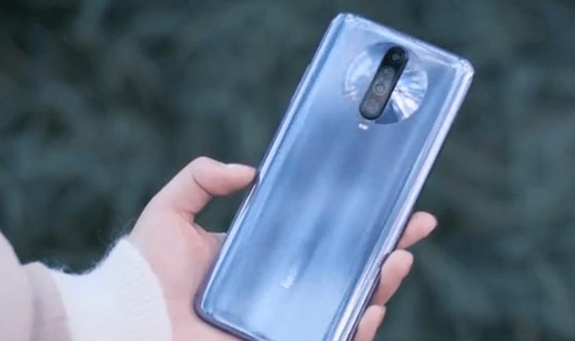 红米k30隐藏摄像头壁纸