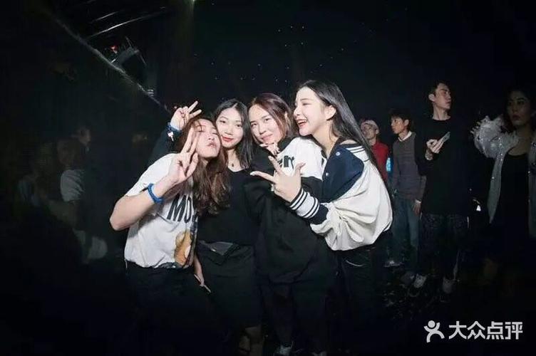 广州欢派酒吧游戏截图