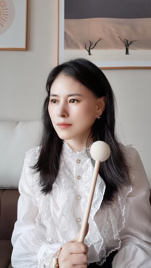 哑相莫晨欢缩略图