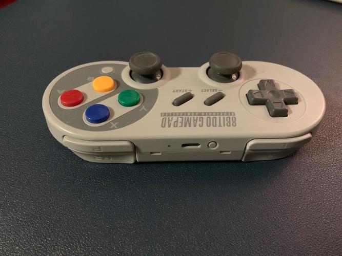 gamepad传说之下手柄缩略图