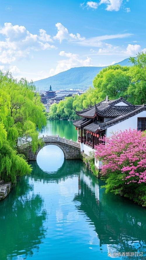 歌曲花桥流水mv视频缩略图