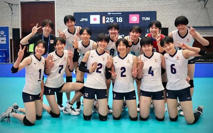 企鹅直播今晚女排比赛视频直播缩略图