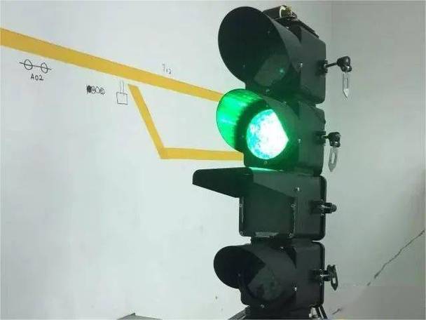 电动车充不上电 绿灯