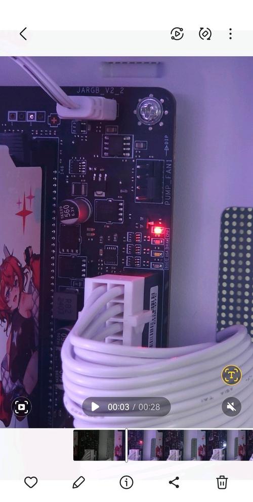 主板上的cpu灯一直亮红灯图标