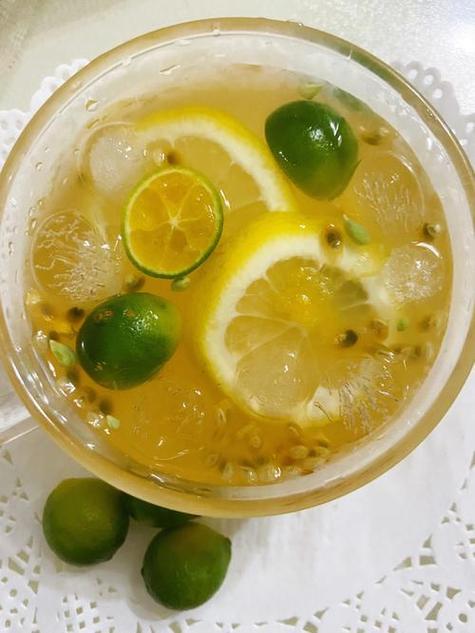 家庭自制柠檬水