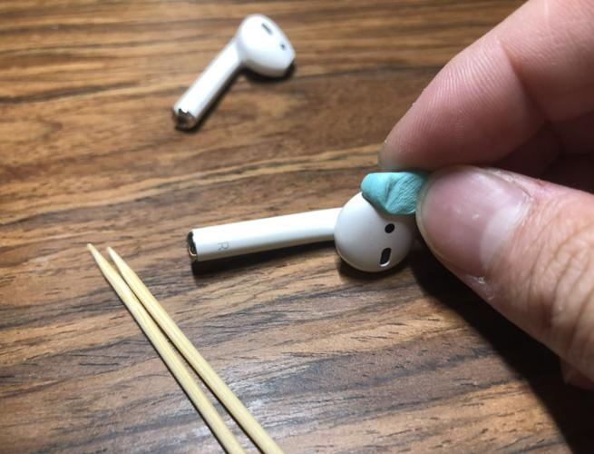 清洁 airpods 的步骤图标