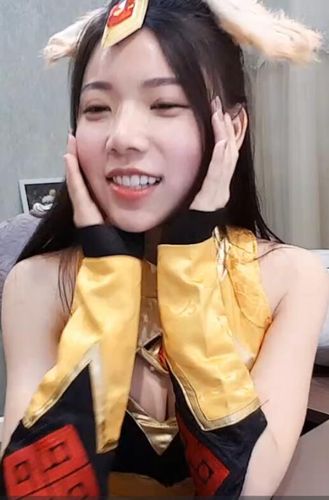 斗鱼猡鹿鹿视频资源缩略图