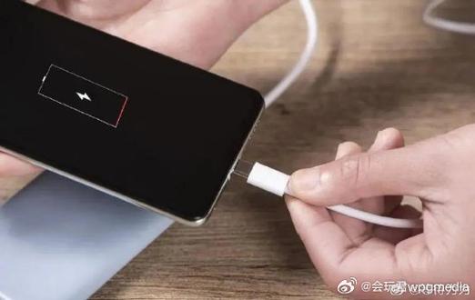 手机首次充电的正确方法缩略图