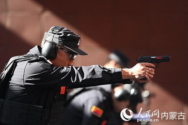 特警特招2023