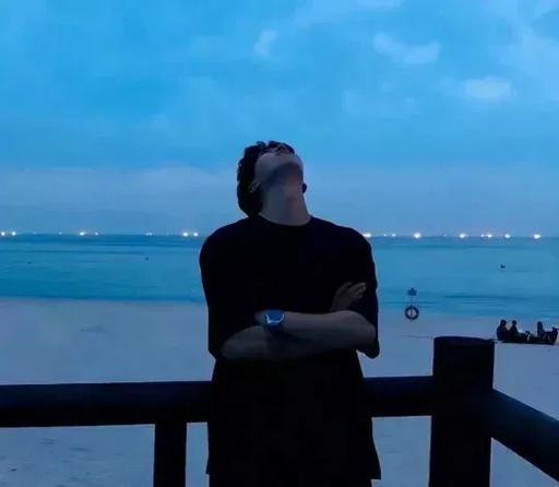不喜欢经常换头像的人缩略图