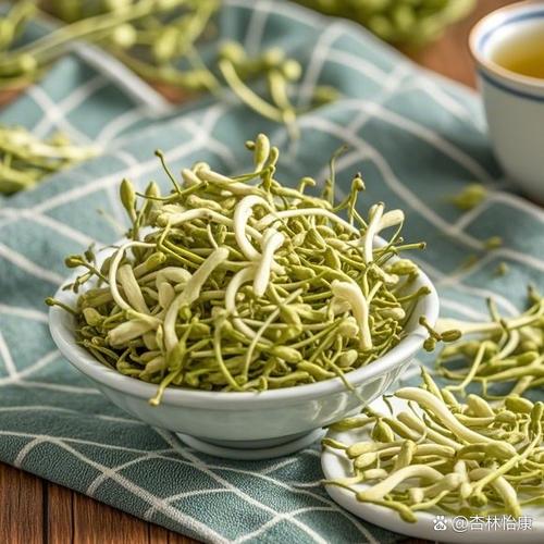 金银花适合什么季节喝
