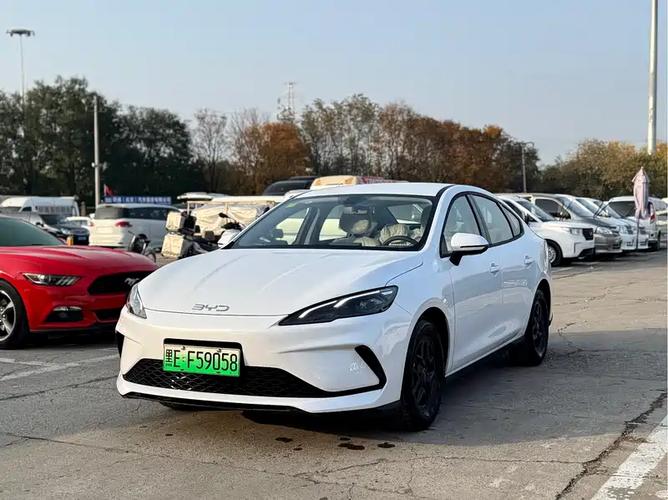 比亚迪海豹5.98万游戏截图