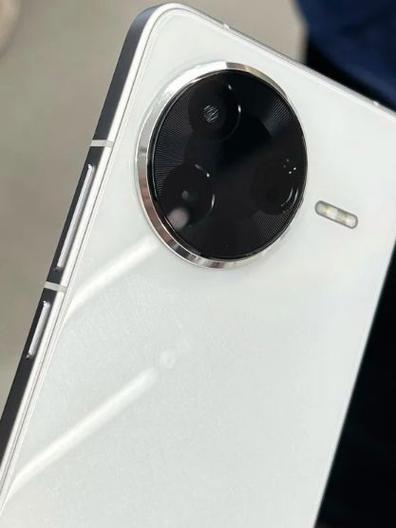 红米k80有没有磁吸图标