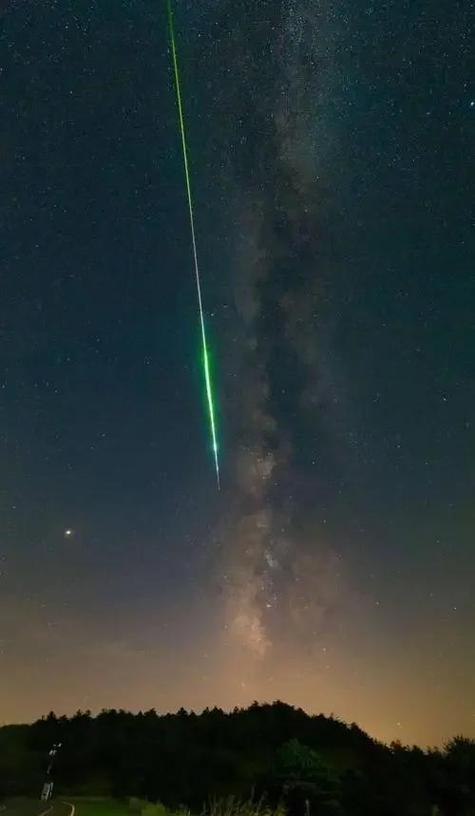 流星雨在什么时候开始图标