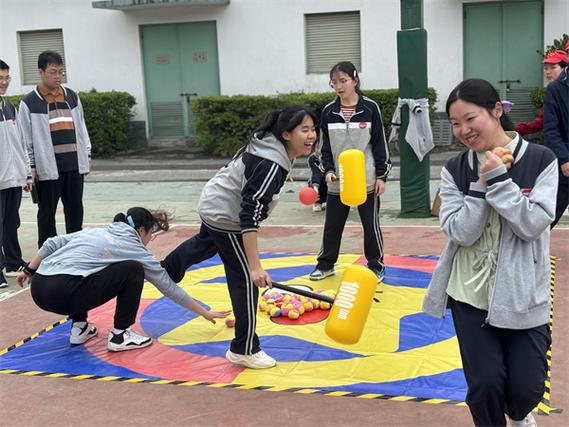 趣味心理互动游戏缩略图