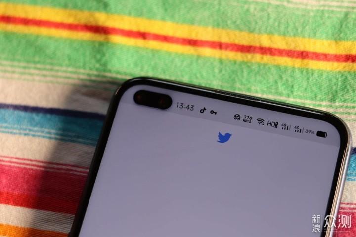 realme真我x50评测视频图标