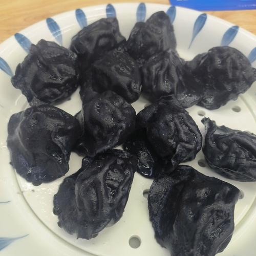 墨鱼黑色皮衣要去掉吗图标