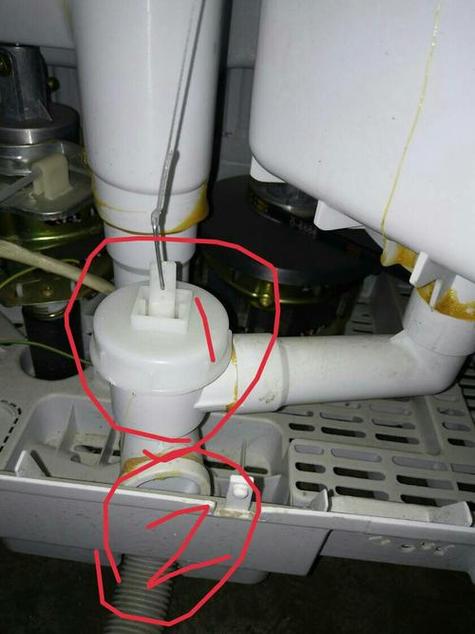 双桶洗衣机排不出水