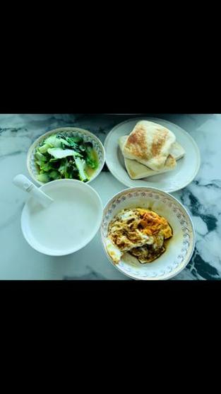 穷苦人吃的饭图片缩略图