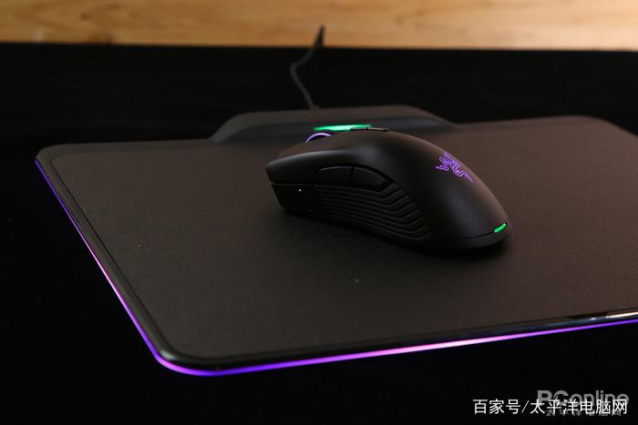 鼠标有电池但是闪一下就没用了